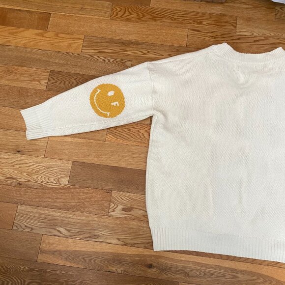 Graver of Anaheim Oversized Smiley Face Cardigan Sweater - Picture 8 of 9